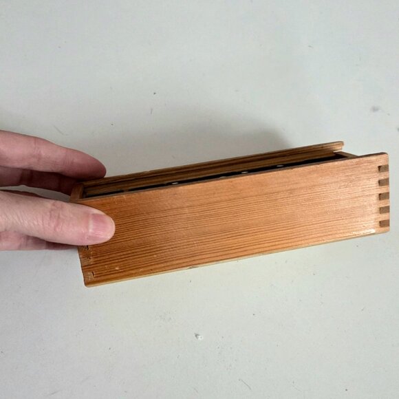 Vintage wooden Dominoes board game in original wooden box. Made in East Germany. - Picture 8 of 9